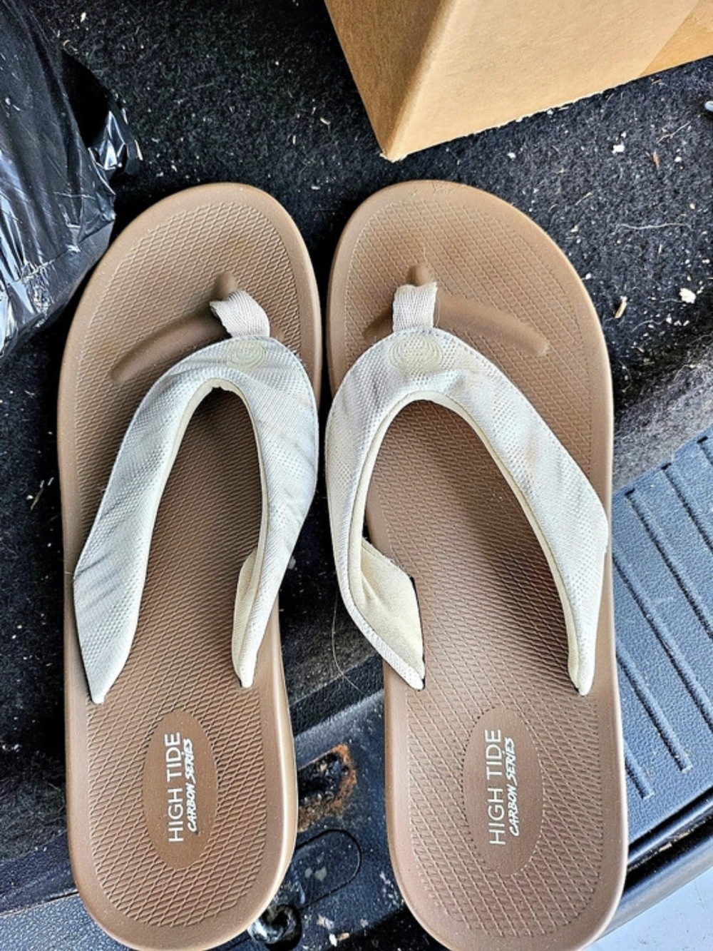 High Tide Carbon Series Thong Sandals White & Brown US 9